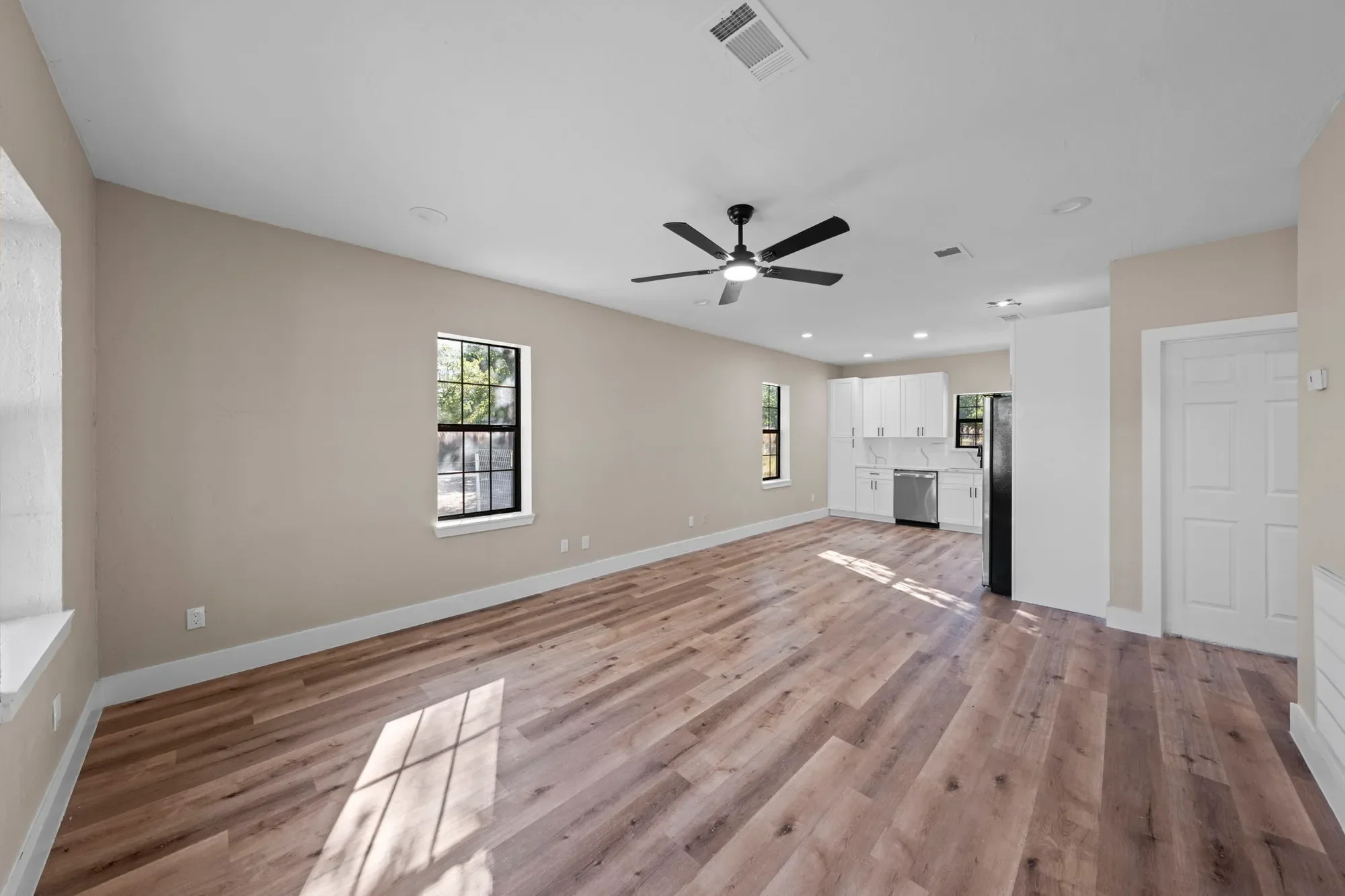 28 Ruger Road , Fredericksburg, TX 78624, Fredericksburg, Texas, United States. - Photo 37