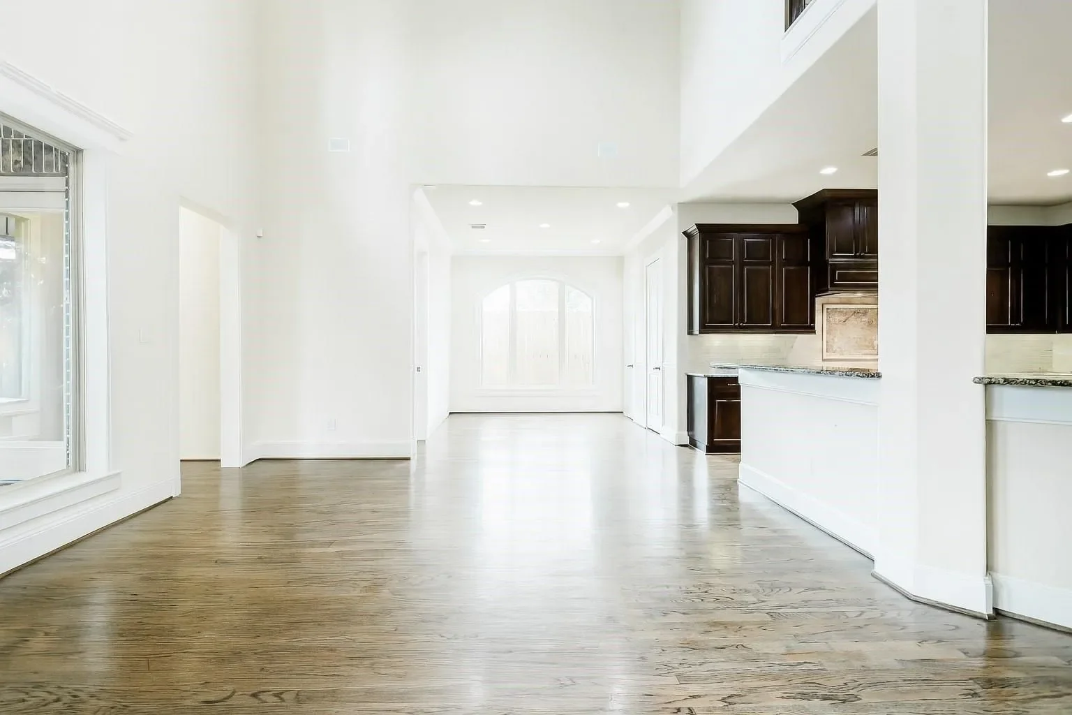 1418 Du Barry Lane, Houston, Texas, United States. - Photo 7