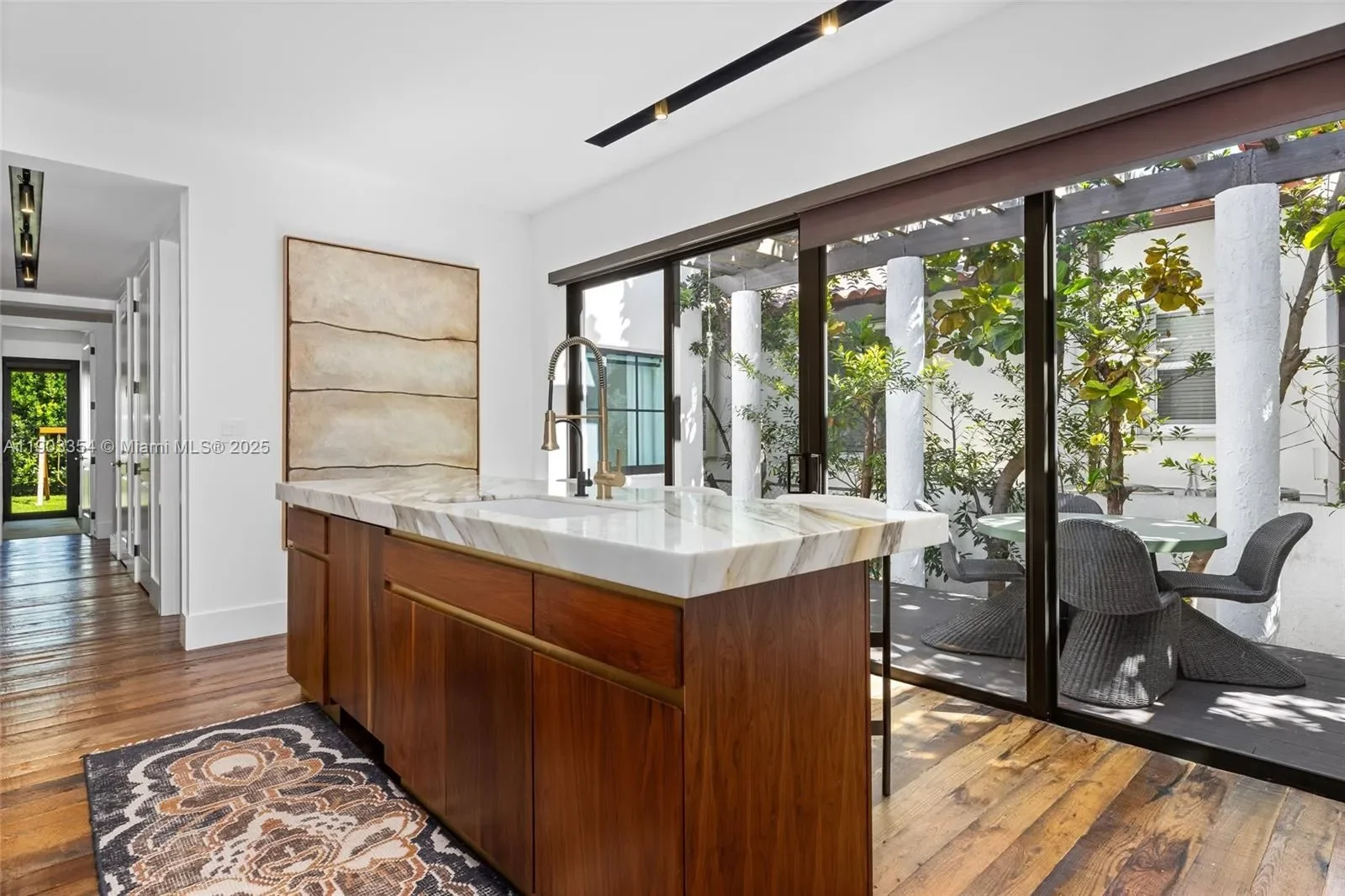 1341 Sorolla Ave, Coral Gables, Florida, United States. - Photo 17
