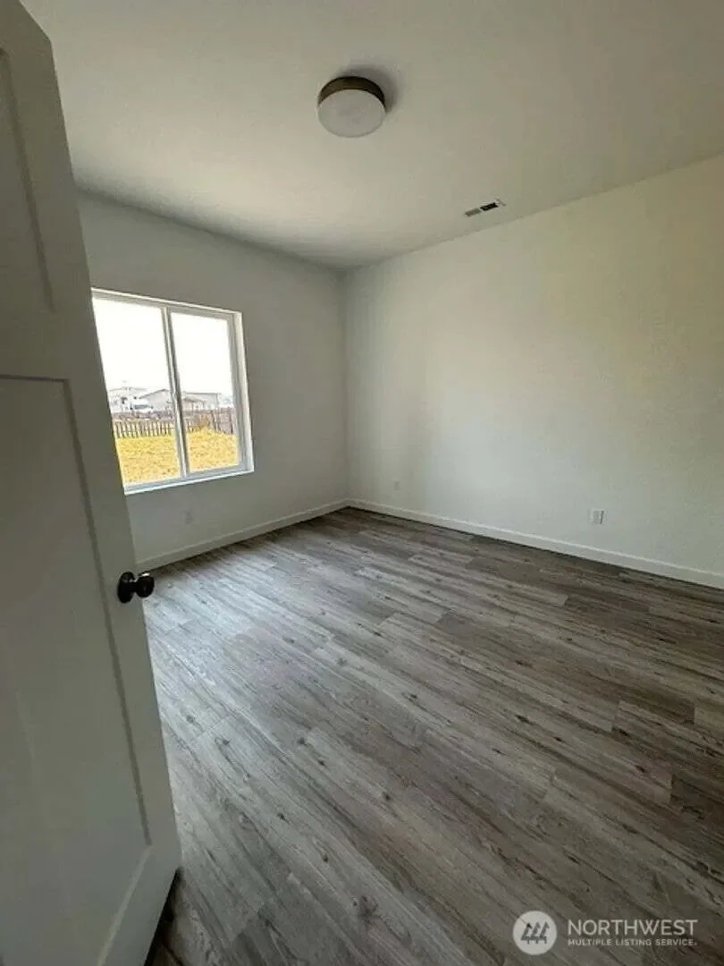 Gallery photo 6