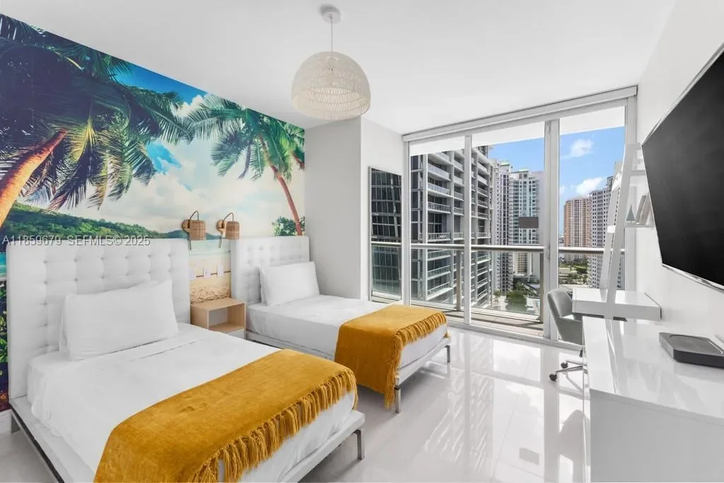 485 Brickell Ave 2210, Miami, Florida, United States. - Photo 17
