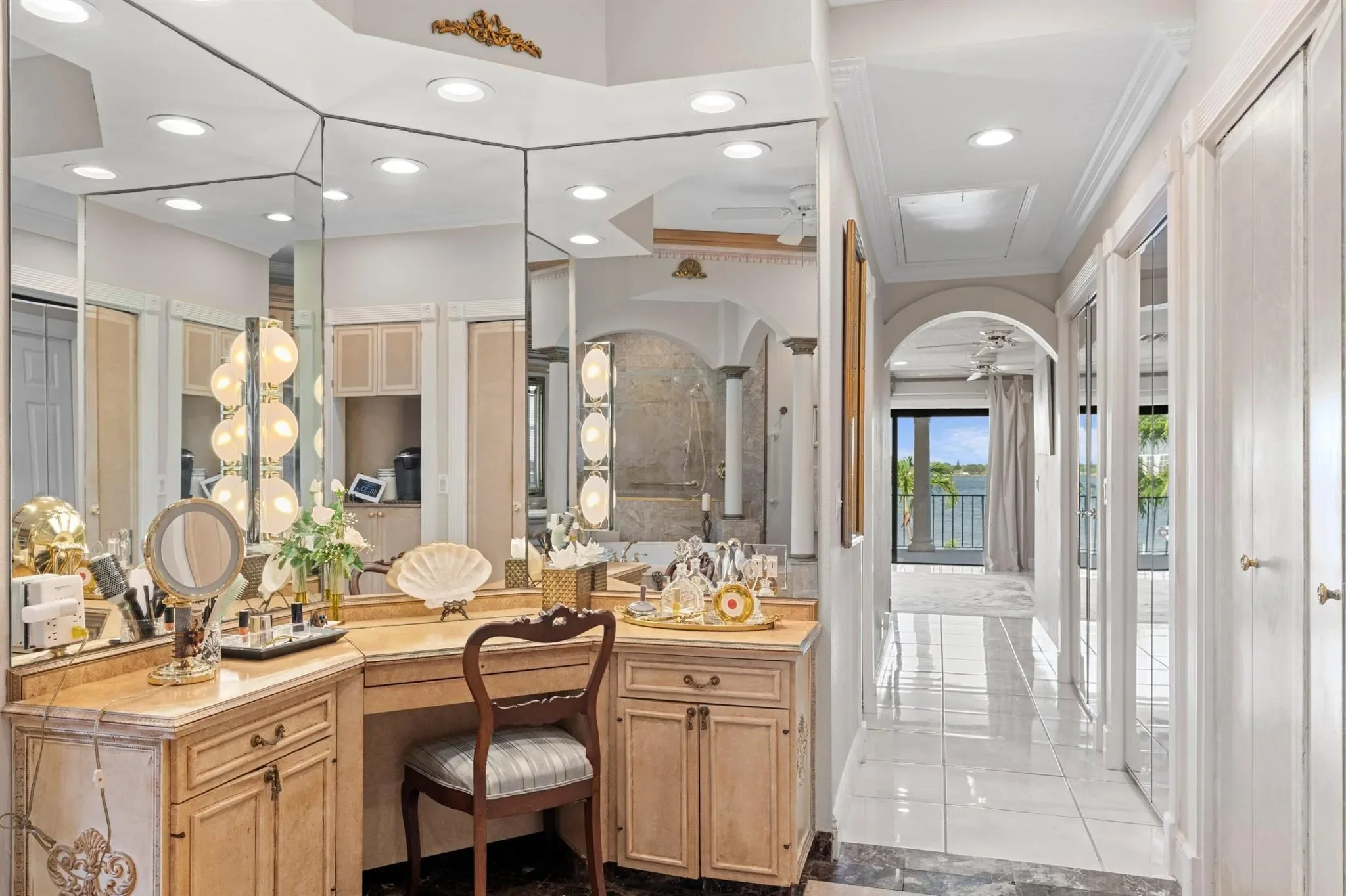 1010 Pine Point Road, Riviera Beach, Florida, United States. - Photo 53