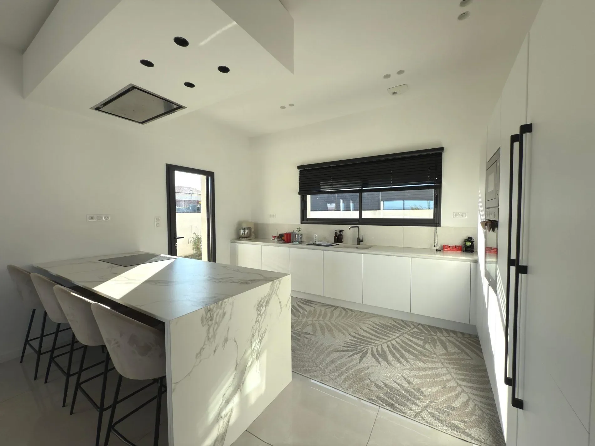 Gallery photo 2