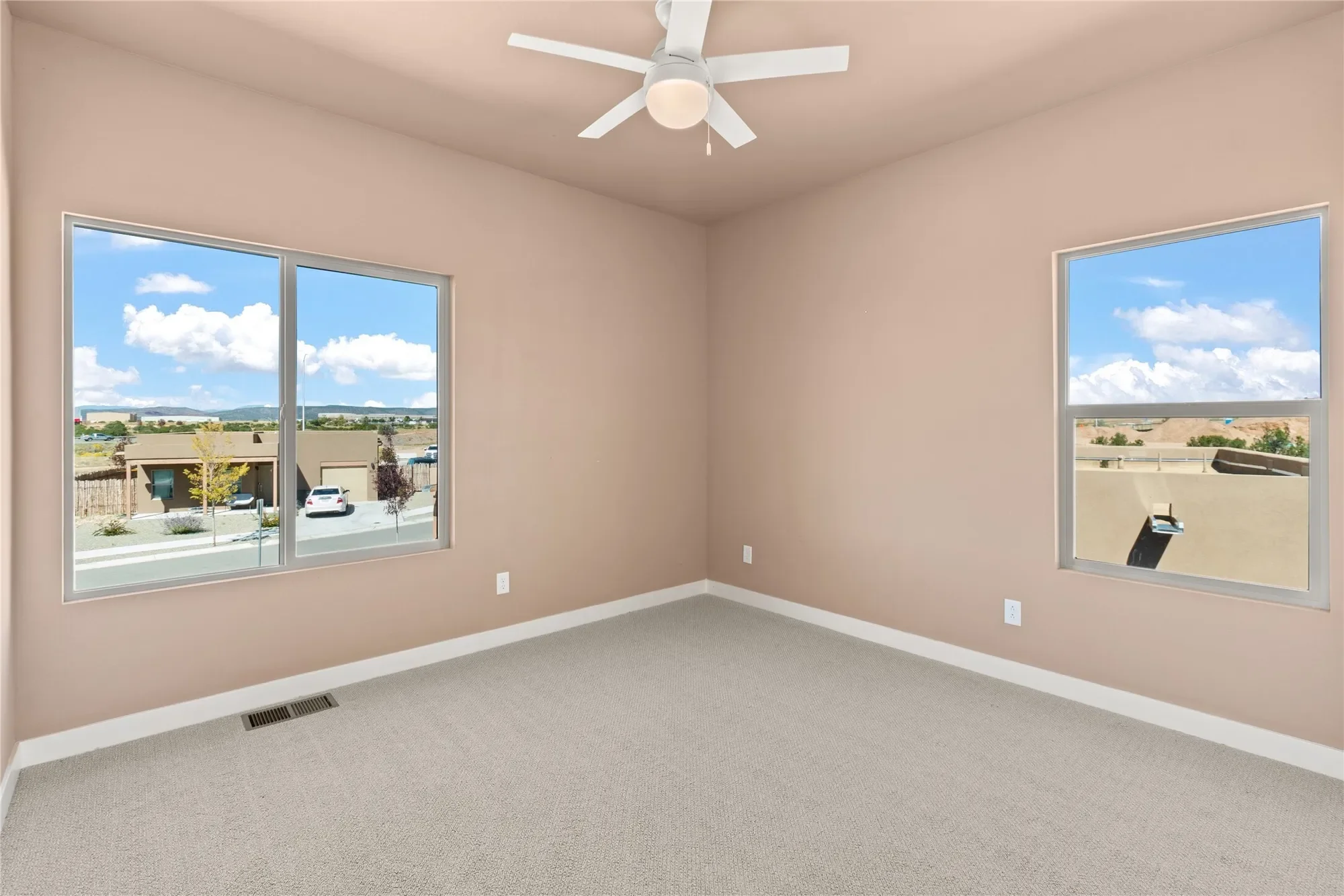 7609 Arroyo Oeste Lane , Santa Fe, NM 87507, Santa Fe, New Mexico, United States. - Photo 13