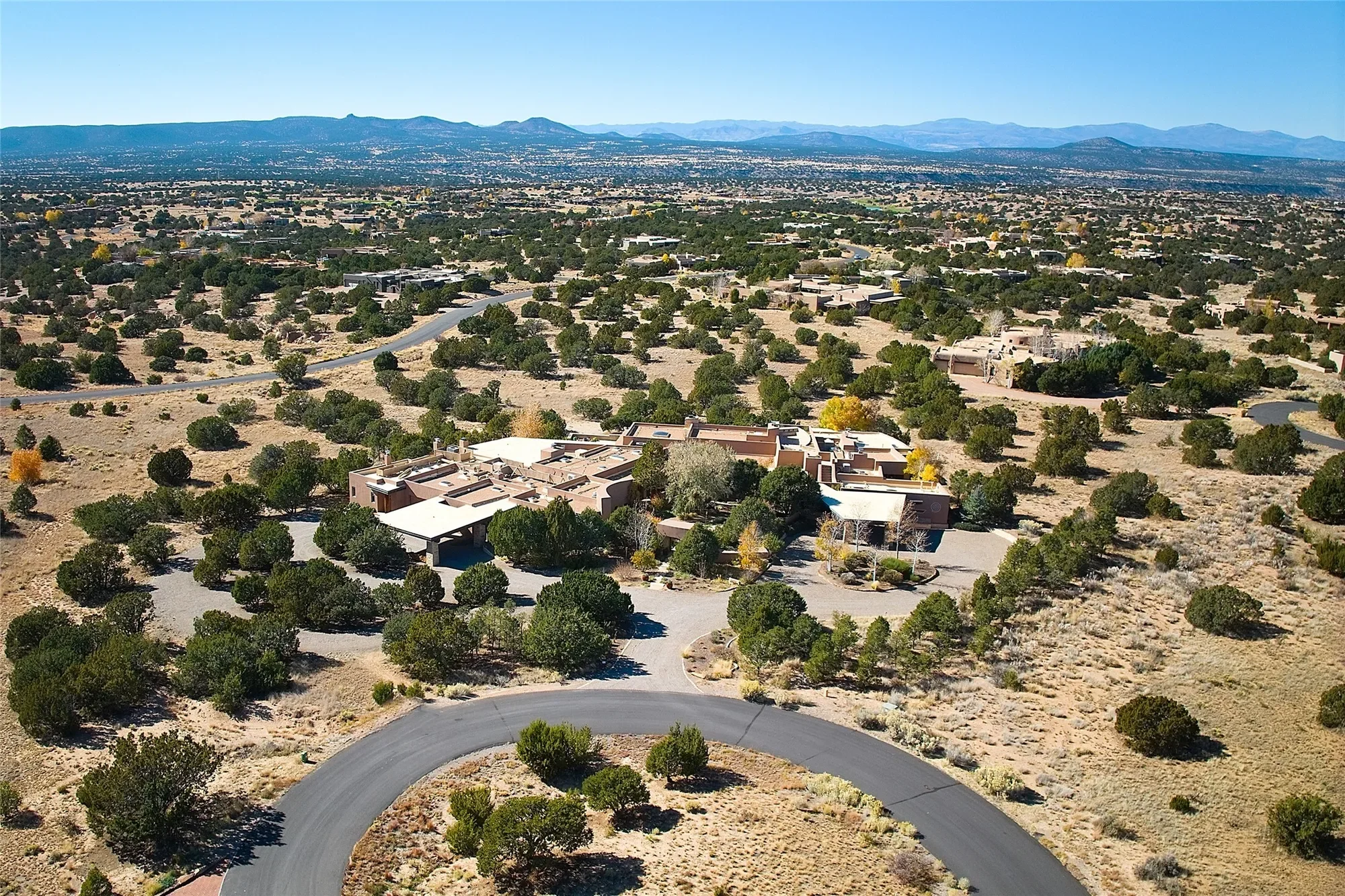 5 Penasco Circle, Santa Fe, NM 87506, Santa Fe, New Mexico, United States. - Photo 49