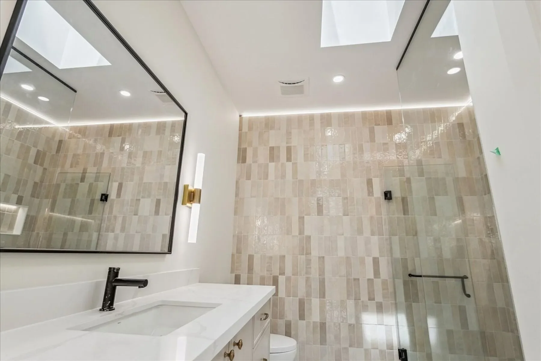 Gallery photo 4