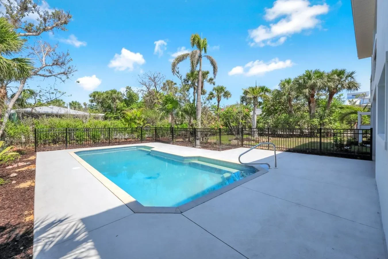 742 Nerita Street, Sanibel, Florida, United States. - Photo 30
