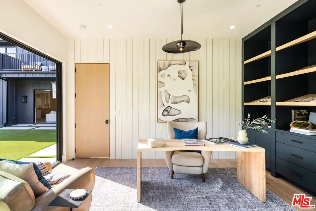 4828 Radford Ave, Los Angeles, California, United States. - Photo 27