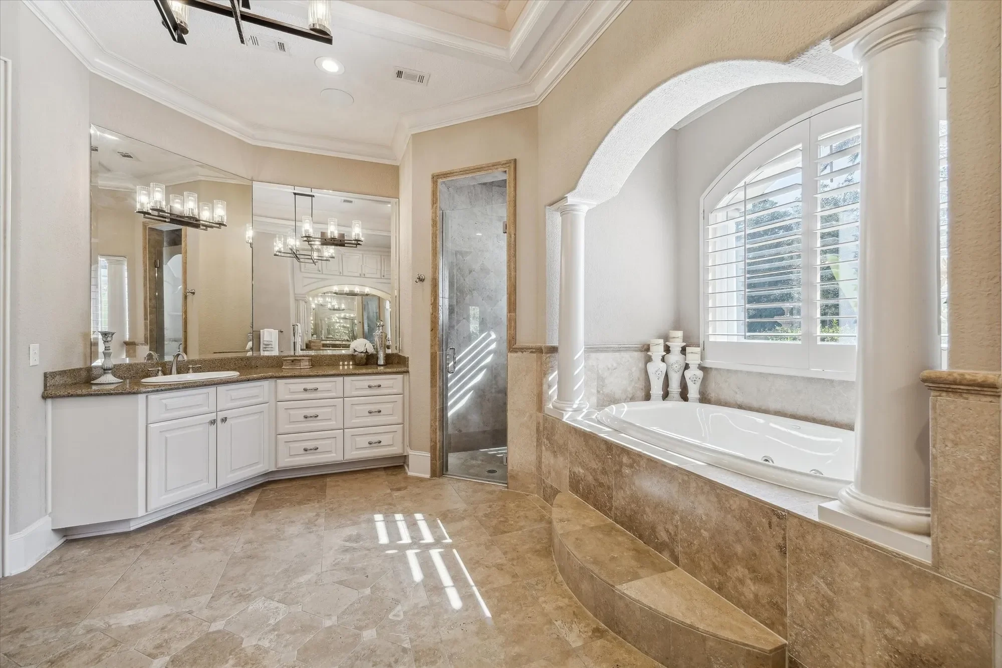 6 Kings Lake Estates Boulevard, Kingwood, TX 77346, Humble, Texas, United States. - Photo 39