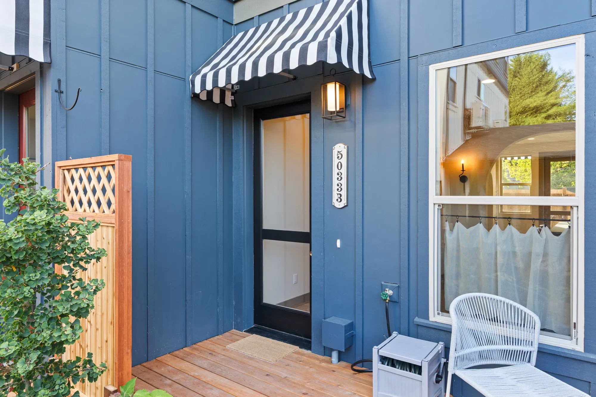 5033 25th Ave SW Unit #B , Seattle, WA 98106, Seattle, Washington, United States. - Photo 4