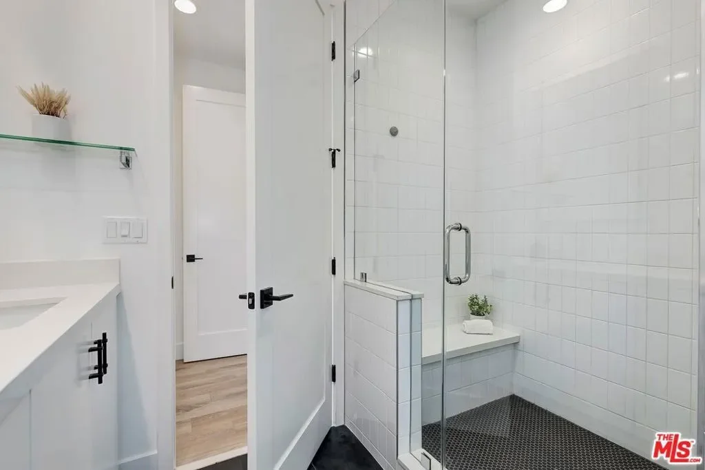 1467 Cardiff Avenue, Los Angeles, California, United States. - Photo 11