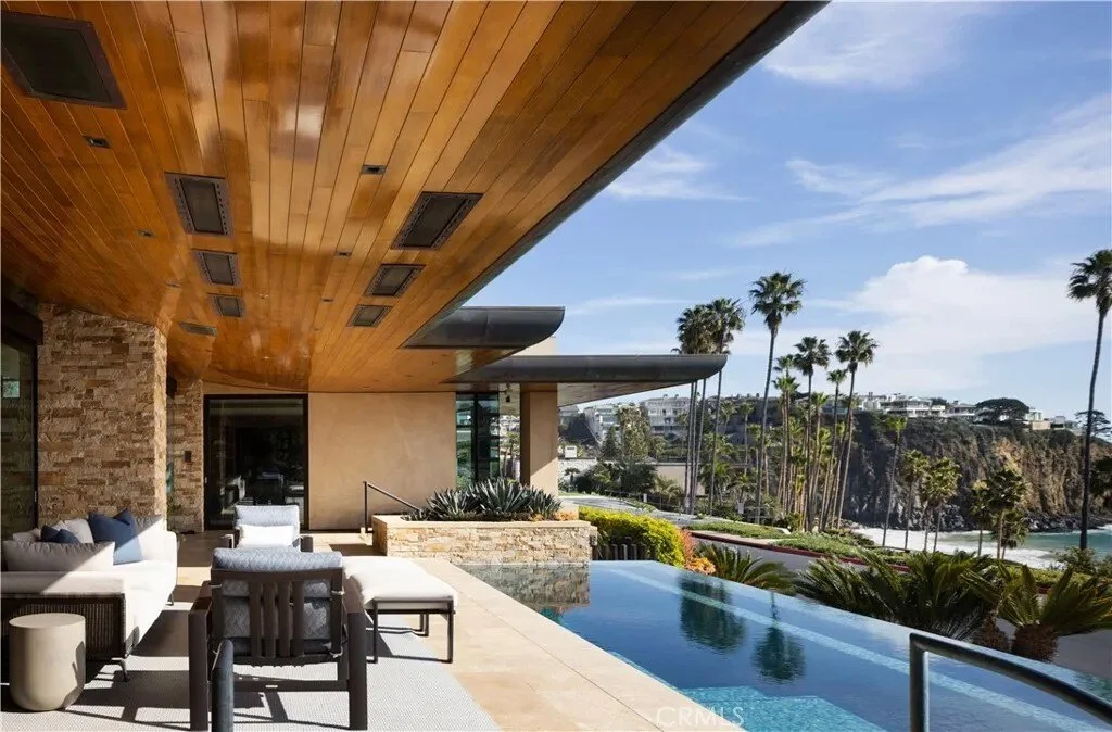 2526 Riviera Drive, Laguna Beach, California, United States. - Photo 25