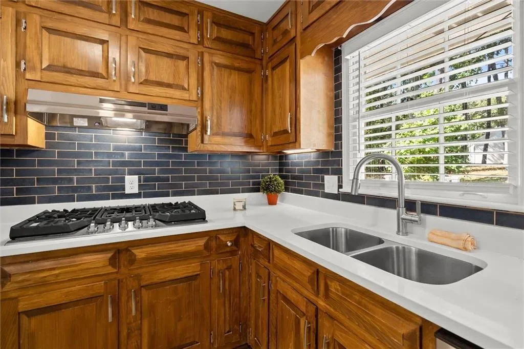 840 Hickory Drive SW, Marietta, Georgia, United States. - Photo 20