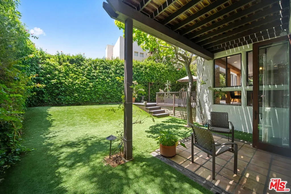 31830 Broad Beach Road, Malibu, California, United States. - Photo 31