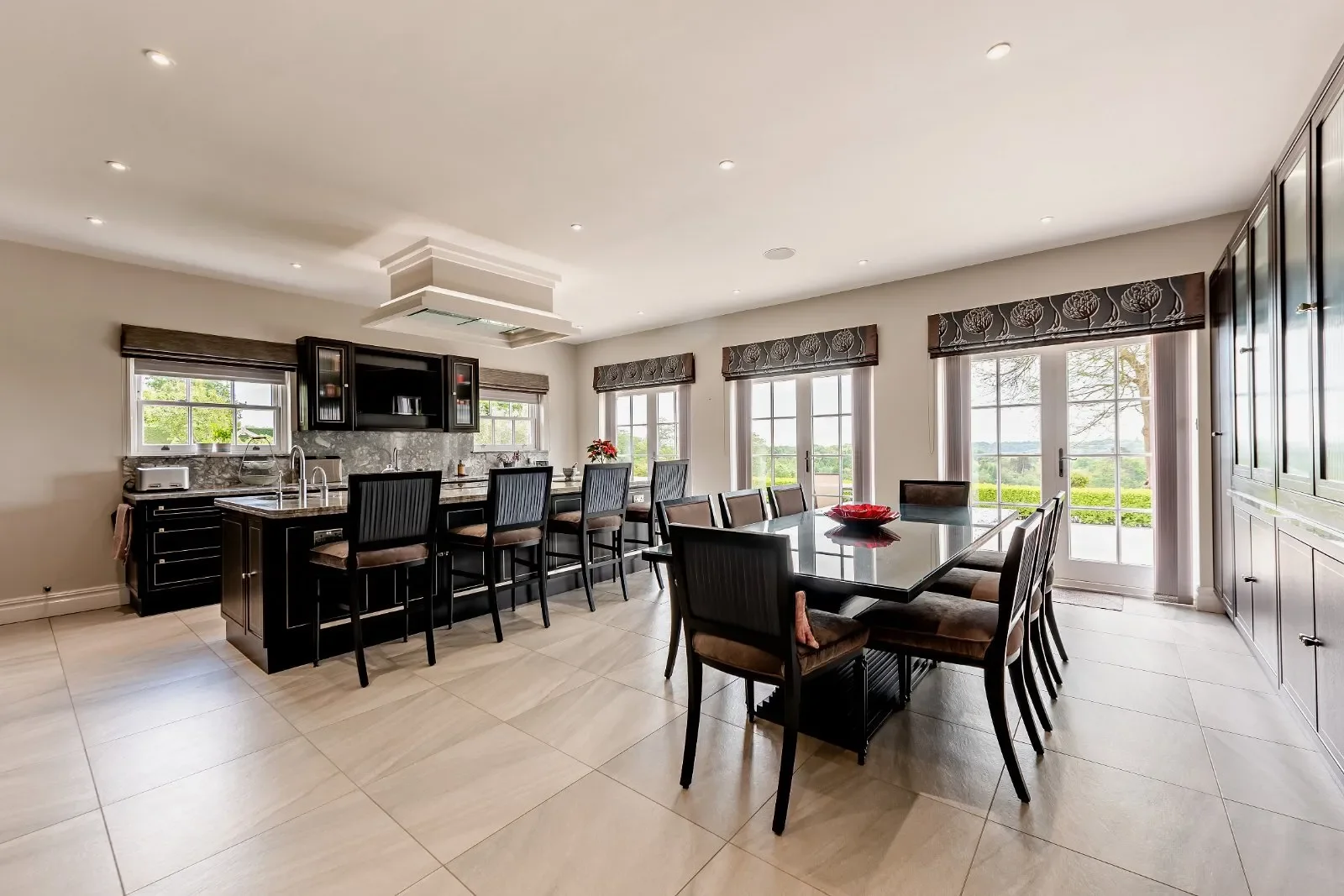 Horsham Road, Handcross, Haywards Heath, West Sussex, Haywards Heath, England, United Kingdom. - Photo 19
