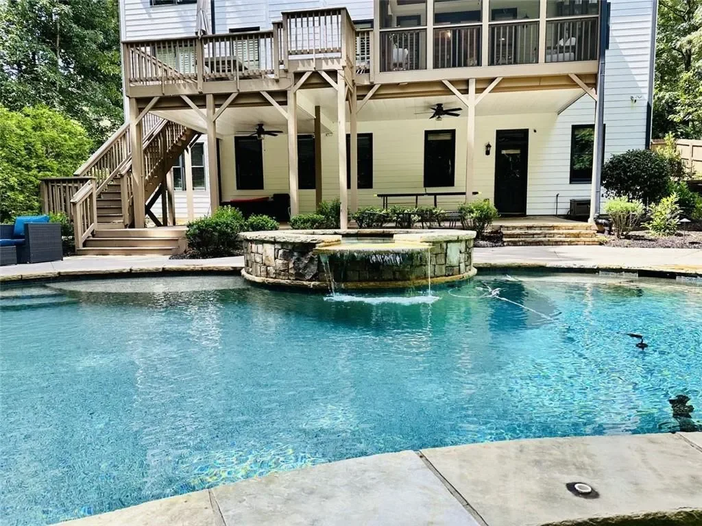 525 FOREST HILLS Drive, Atlanta, Georgia, United States. - Photo 38