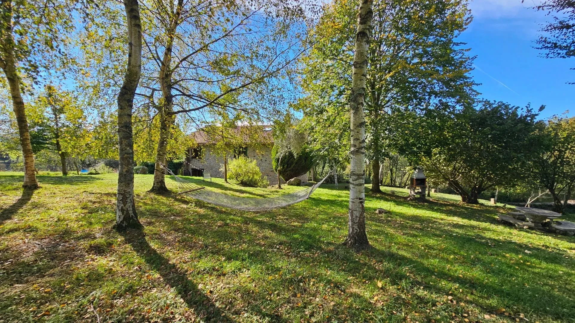 Exterior photo 12
