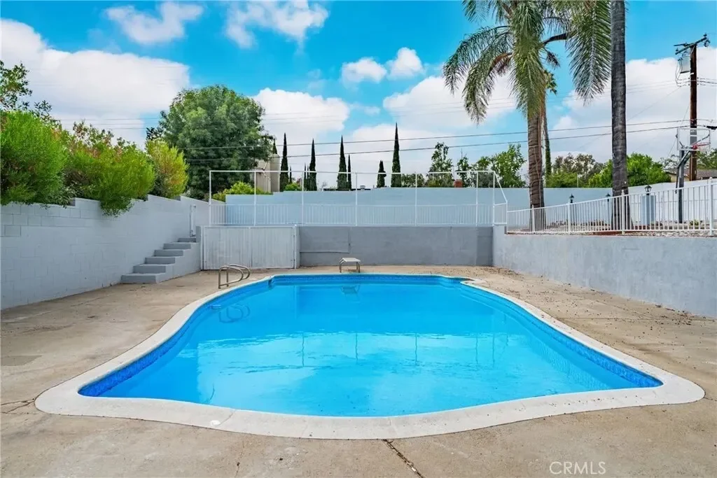 1623 N N Vallejo Way, Upland, California, United States. - Photo 18