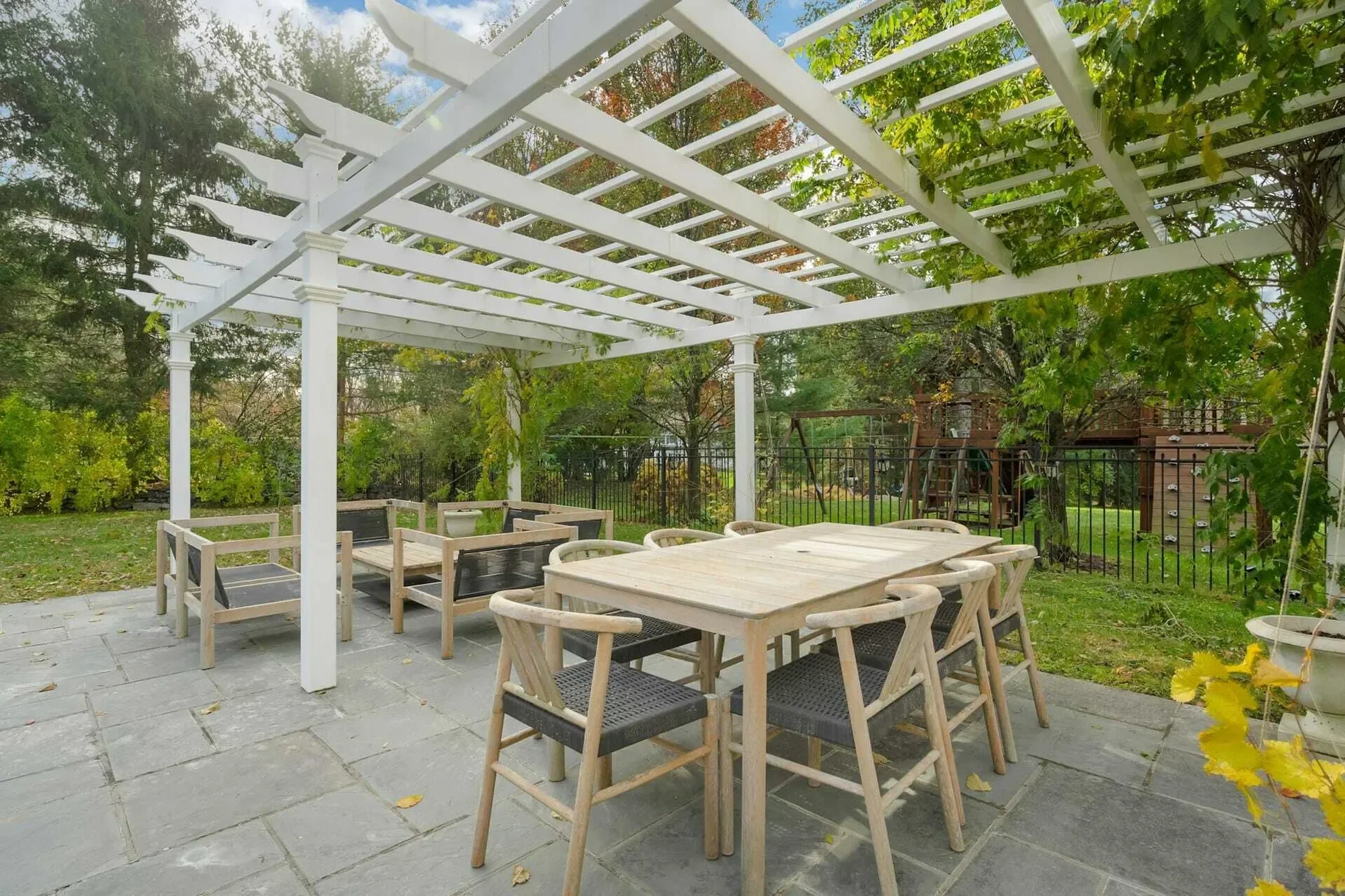 33 Highland Farm Road, Greenwich, CT, 06831, USA, Greenwich, Connecticut, United States. - Photo 30