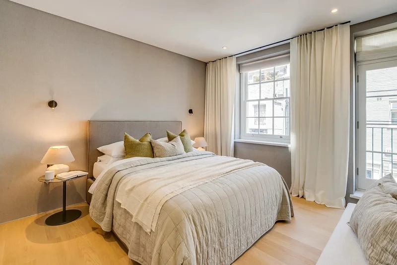 Princes Gate Mews, London, England, United Kingdom. - Photo 15