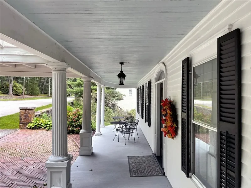204 Spencer Avenue, Warwick, Rhode Island, United States. - Photo 28