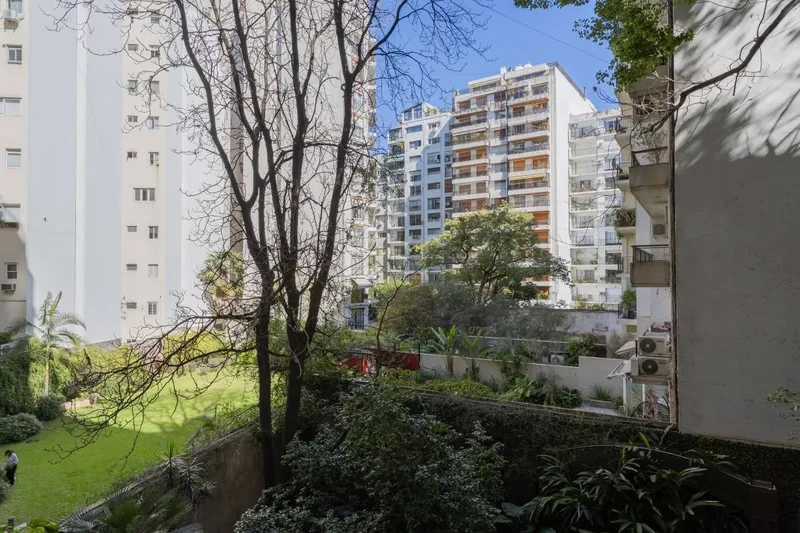 Av. Alvear al 1400, Recoleta, Buenos Aires, Buenos Aires, Argentina. - Photo 7