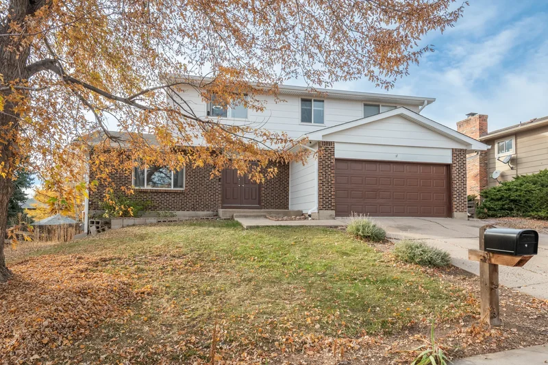 2067 S Salida Street , Aurora, CO 80013, Aurora, Colorado, United States. - Photo 1
