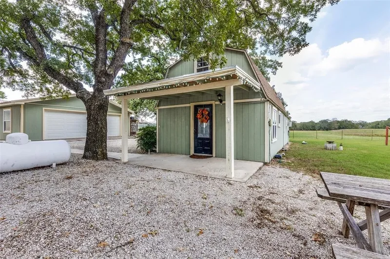 5321 N Highway 101 Highway, Sunset, Texas, United States. - Photo 21