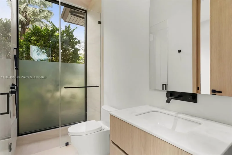 6445 SW 102nd Ave, Miami, Florida, United States. - Photo 17