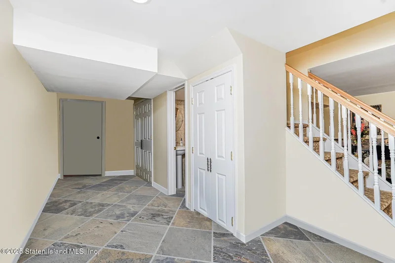 533 Ocean Terrace, New York, New York, United States. - Photo 39