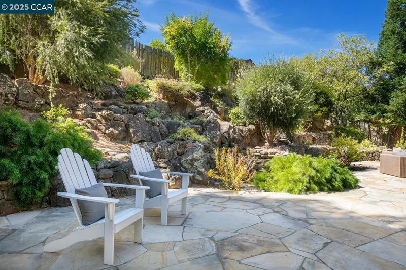 1555 Pebblebrook Ct, Walnut Creek, California, United States. - Photo 23