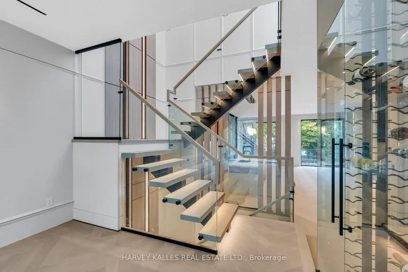 19 Ridley Boulevard, Toronto, ON, M5M 3L1, CANADA, Toronto, Ontario, Canada. - Photo 34