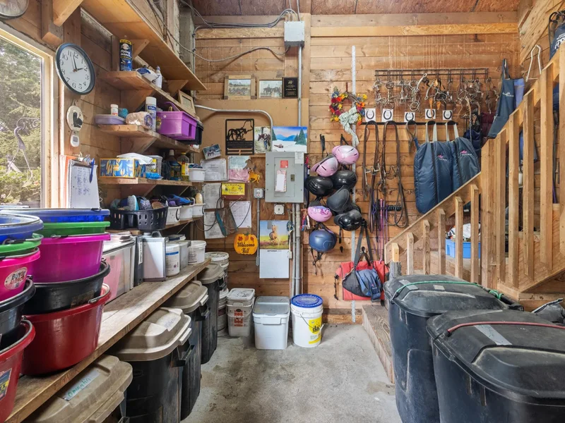 6 Wood St , Upton, MA 01568, Upton, Massachusetts, United States. - Photo 57
