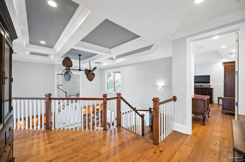 4 Bedrooms Single Family Detached