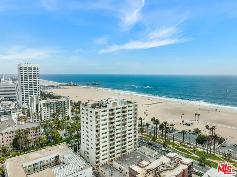 101 California Ave, 907 - Santa Monica, California