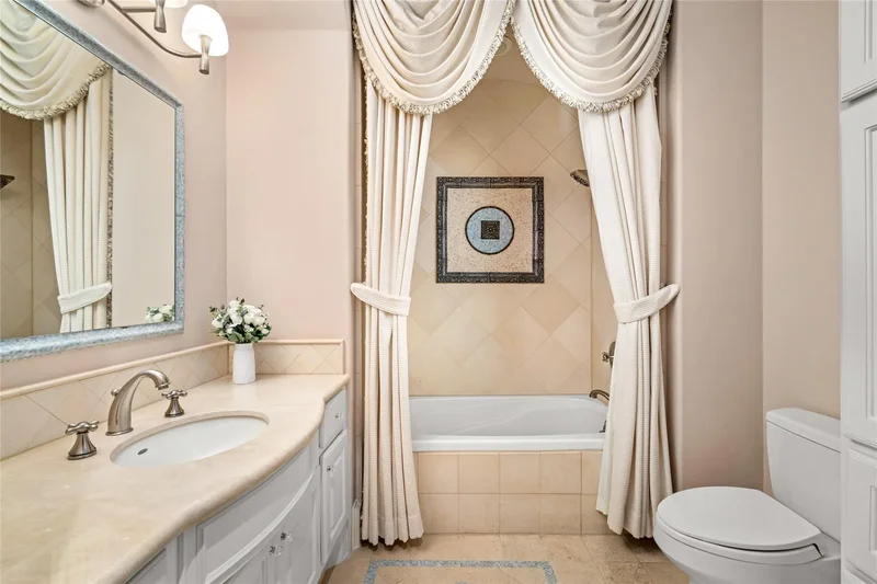 3511 Avignon Court, Houston, Texas, United States. - Photo 18