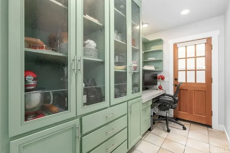 1938 Westminster, Costa Mesa, California, United States. - Photo 21