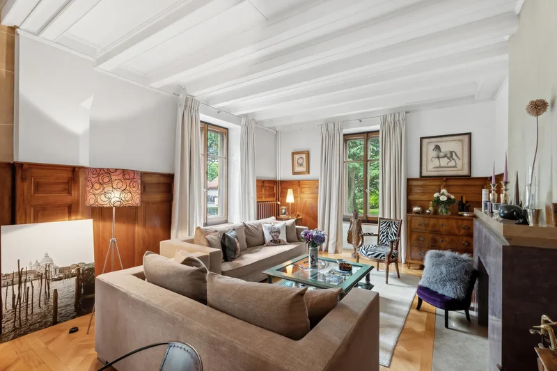 Prestigious Family Home In The Heart Of Nature