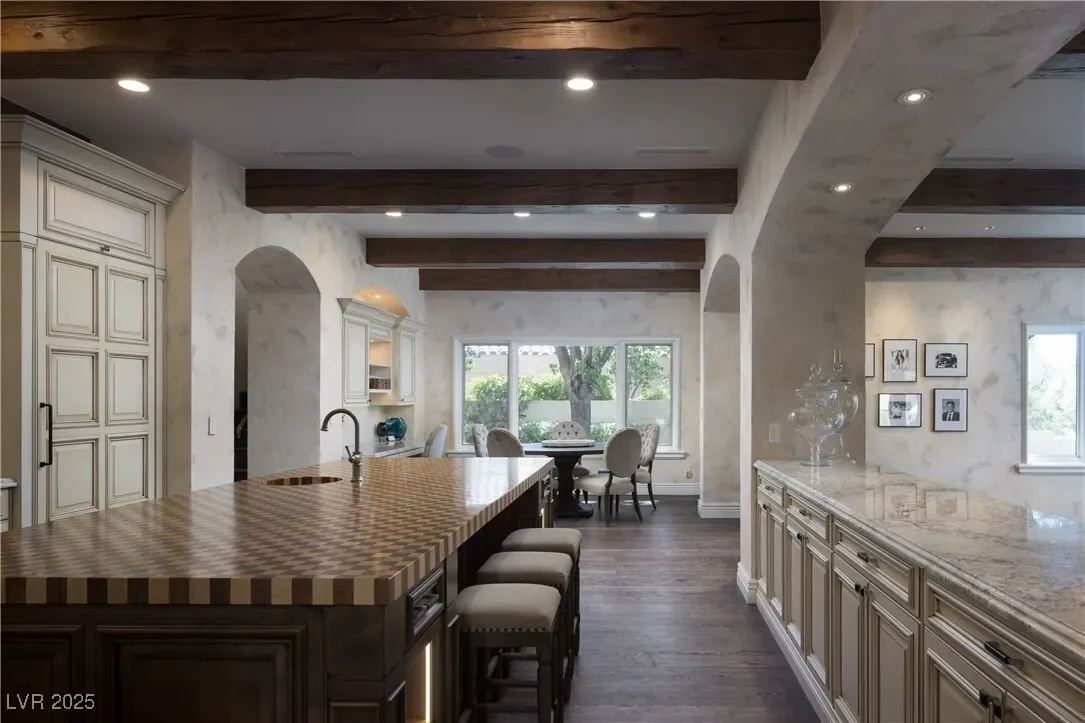 9017 Grove Crest Lane, Las Vegas, Nevada, United States. - Photo 8