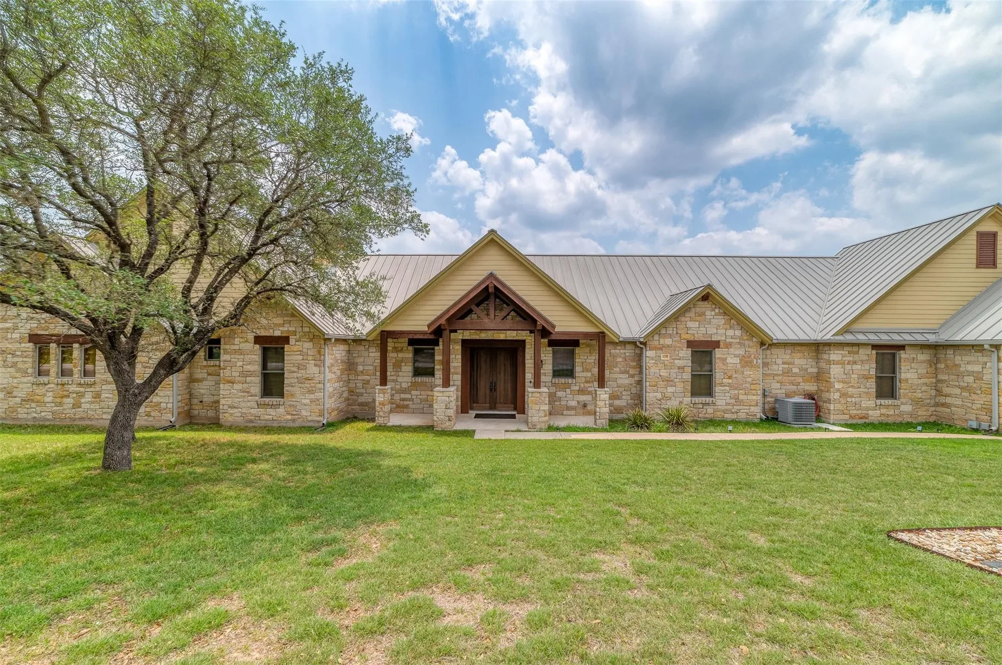 409 Venture BLVD S, Jonestown, Texas, United States. - Photo 5