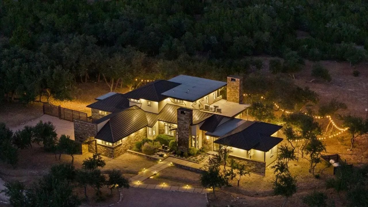 11400 Crumley Ranch Road, Austin, TX, 78738, USA, Dripping Springs, Texas, United States. - Hero Image