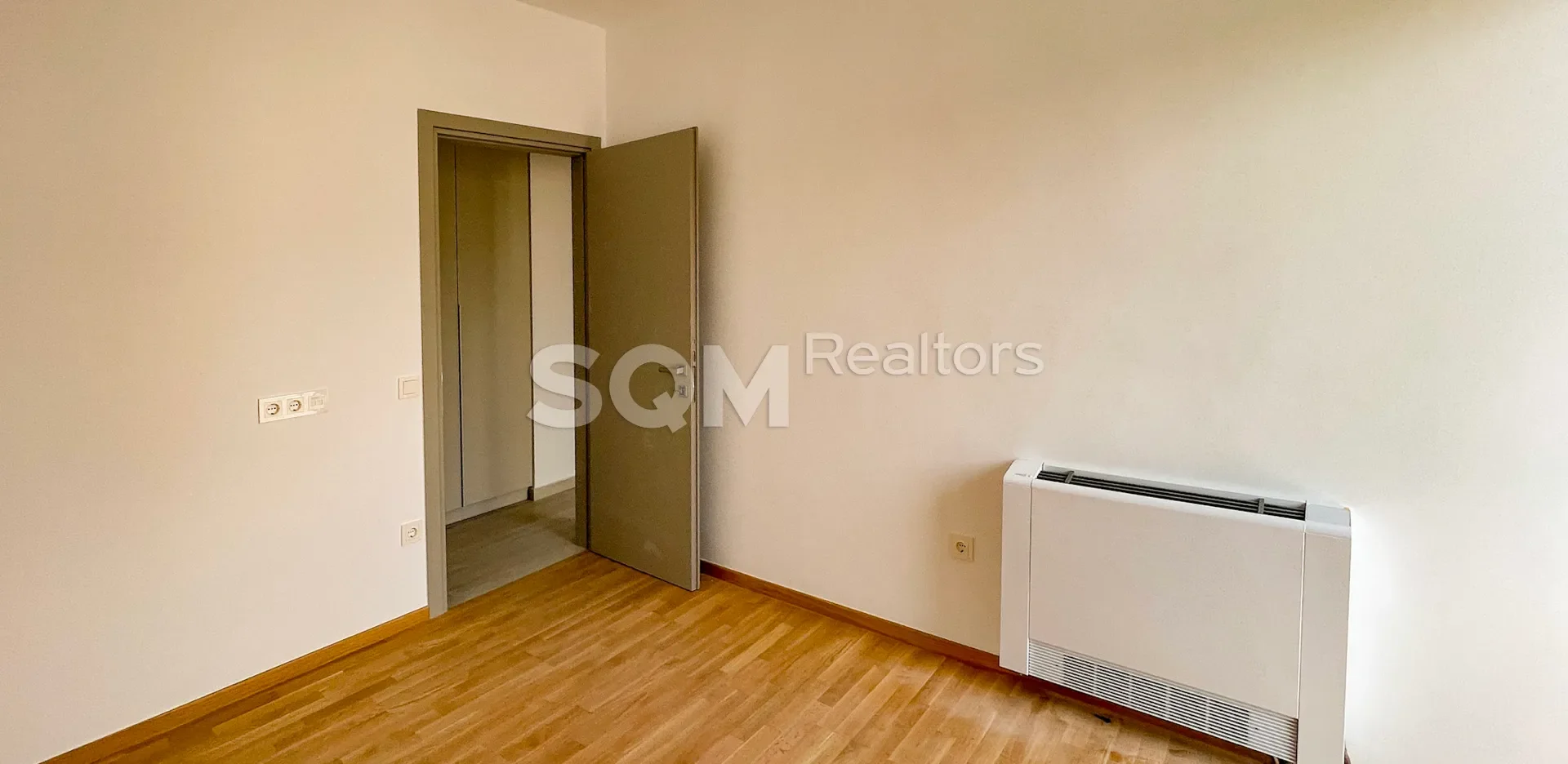 Gallery photo 5