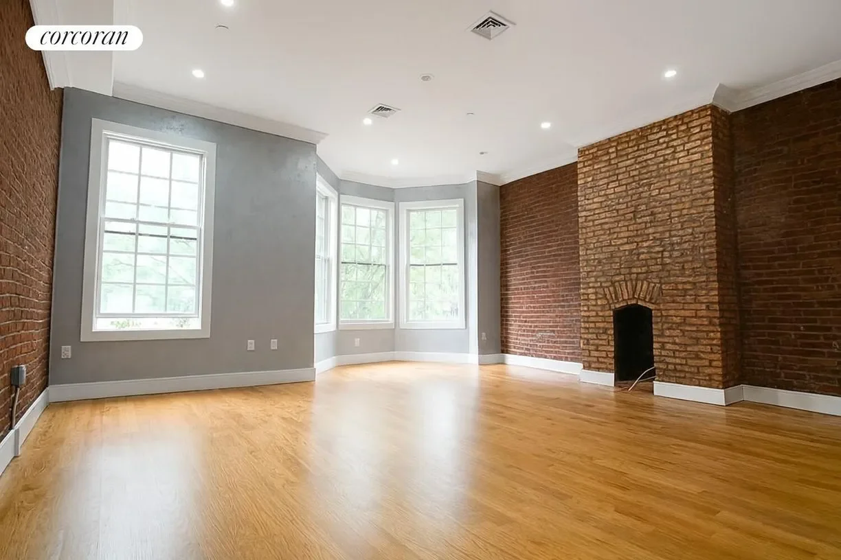 Gallery photo 5