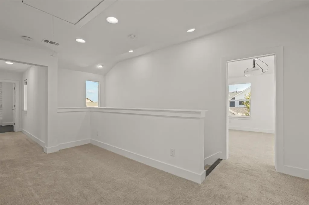 13620 Walsh Avenue, Fort Worth, Texas, United States. - Photo 22