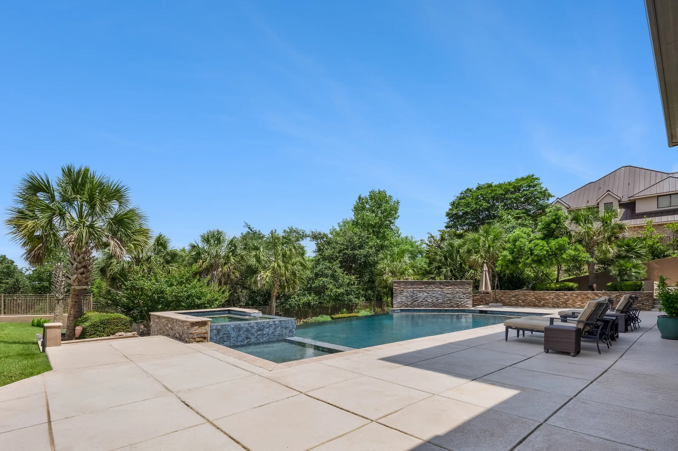 11 Davenport Lane , San Antonio, TX 78257, San Antonio, Texas, United States. - Photo 16