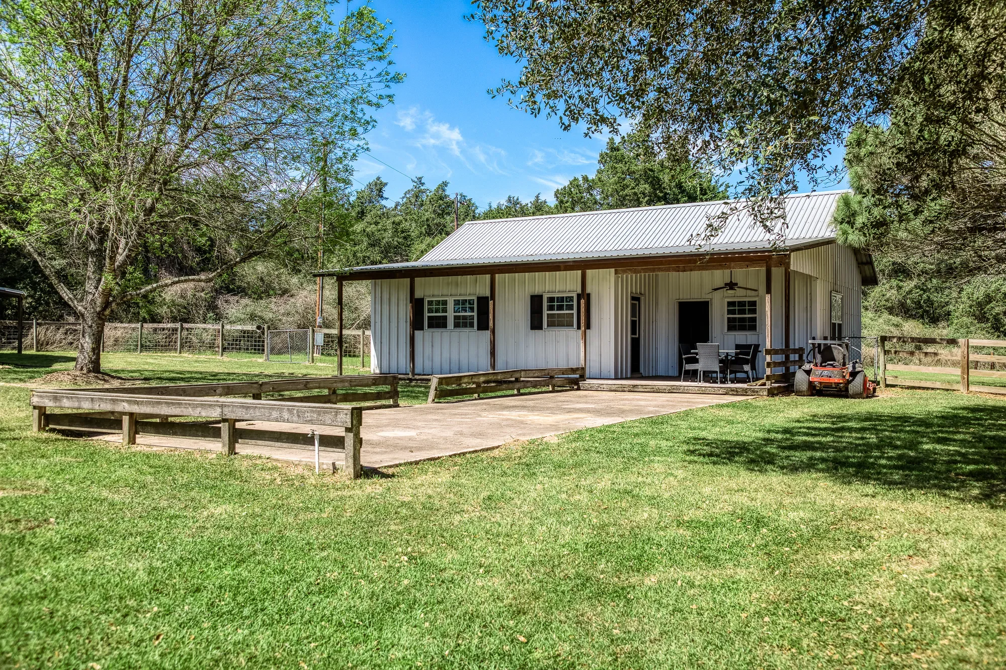 17677 Tranquil Ln , Cat Spring, TX 78933, Cat Spring, Texas, United States. - Photo 25