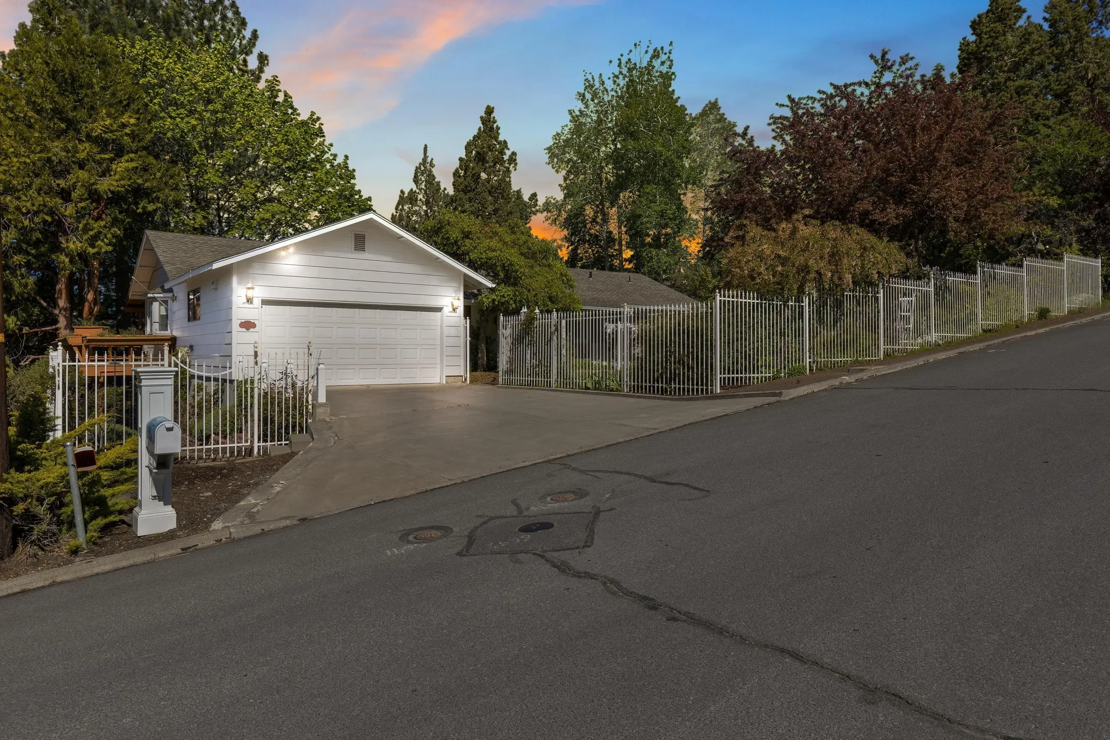 2101 NW Cascade View Drive, Bend, Oregon, United States. - Photo 4