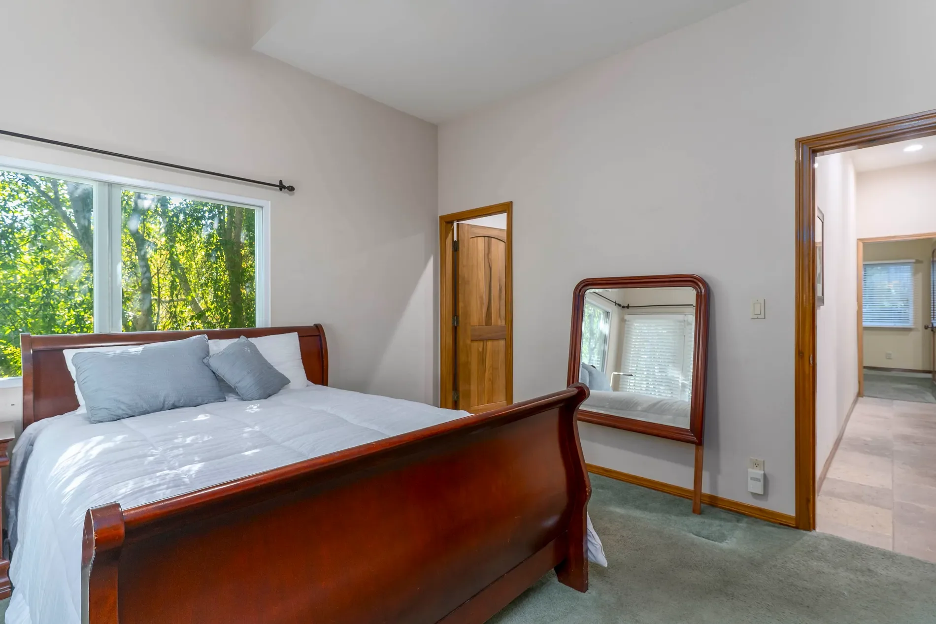 5653 Shirley Avenue , Tarzana, CA 91356, Los Angeles, California, United States. - Photo 28