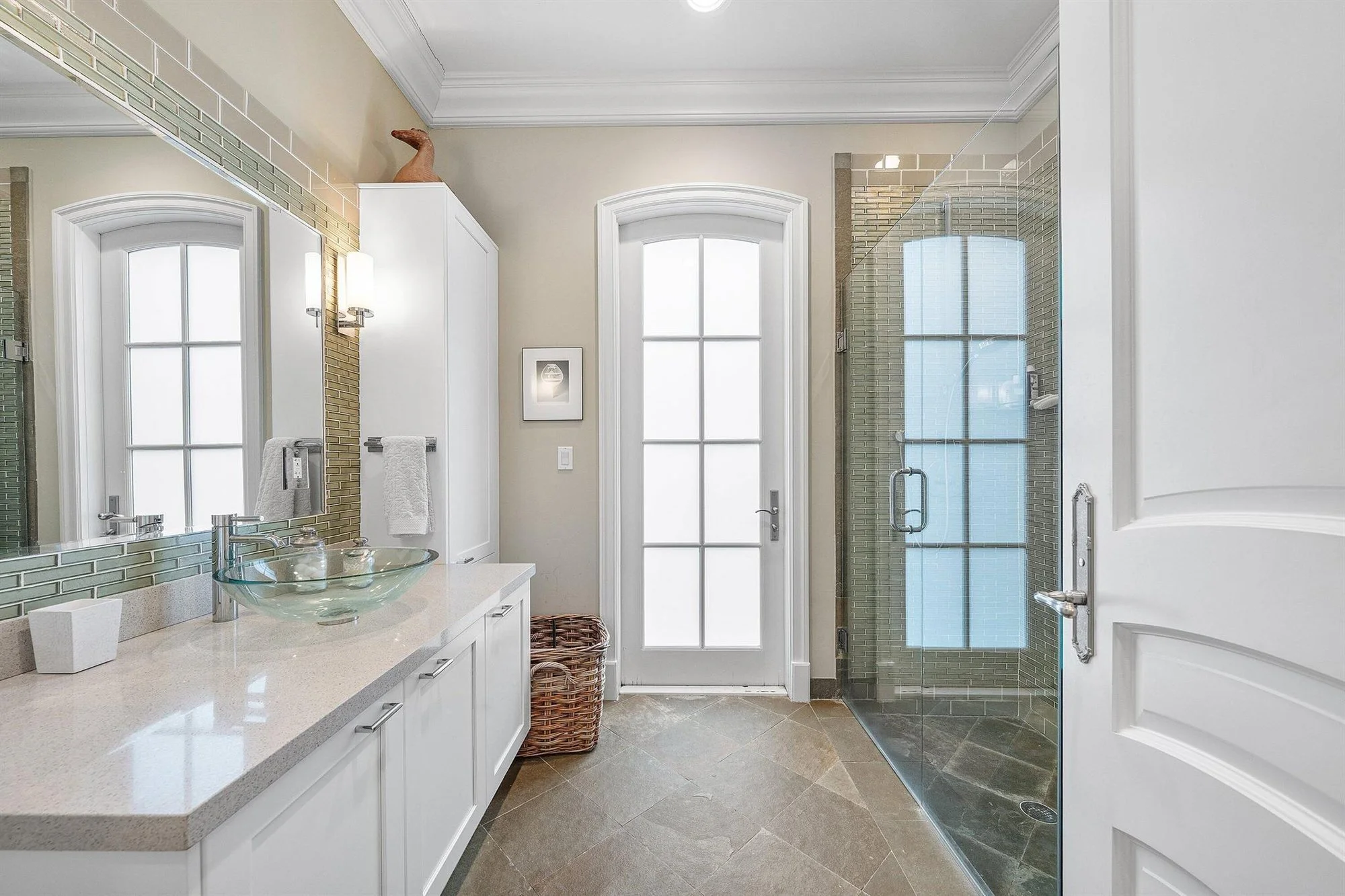 242 Wells Road, Palm Beach, Florida, United States. - Photo 42
