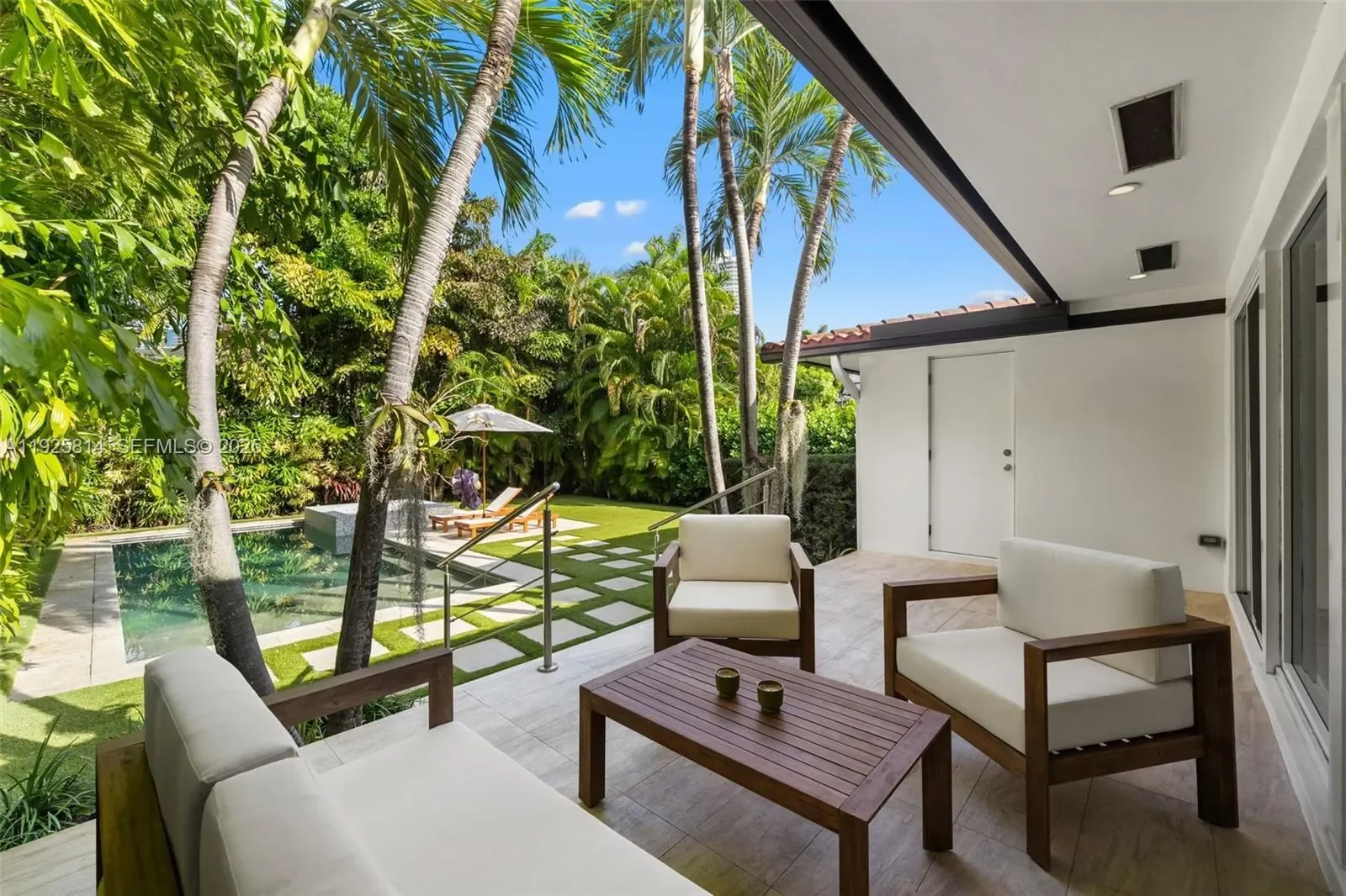 45 SW 19th Rd, Miami, FL 33129, Miami, Florida, United States. - Photo 9